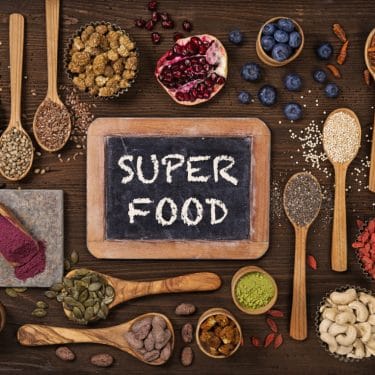 Superpotraviny - pojem, ktorý počujeme denne. Odkiaľ pochádza a čo to vlastne je sa dočítate v článku. Naučte sa o cvikle, kurkume alebo koreni maca